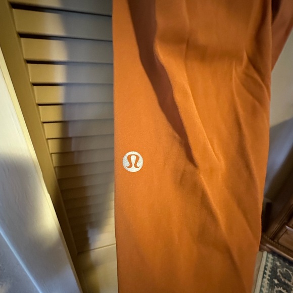 Lululemon Power Thru High-Rise Tight size 6 in copper brown - Picture 3 of 3
